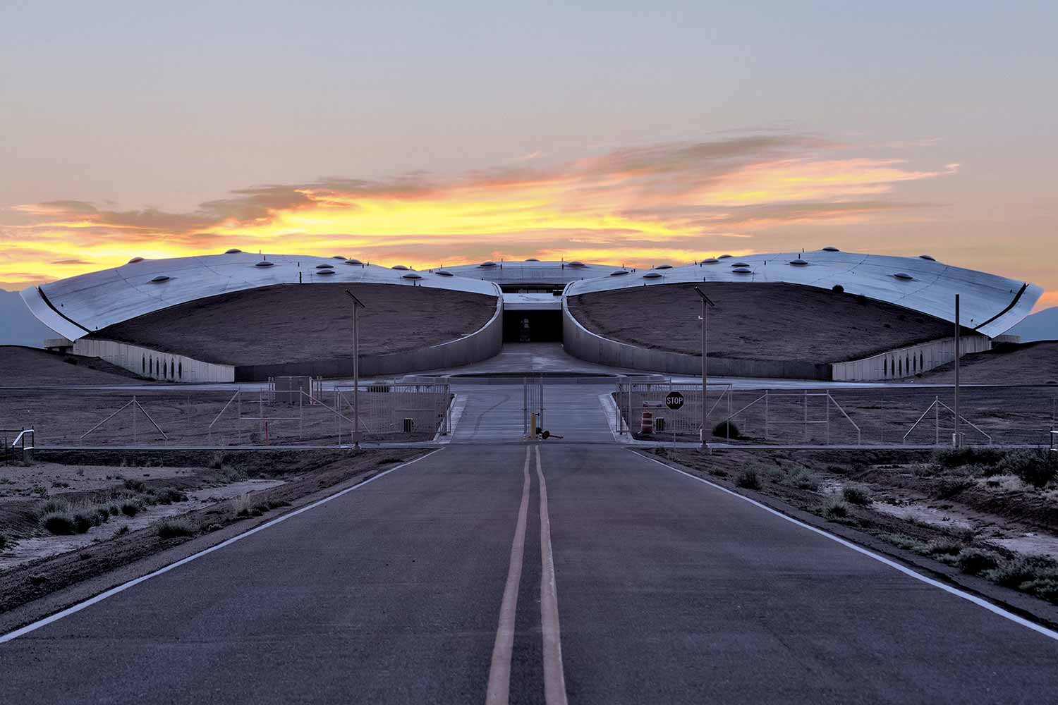 virgin-galactic-moves-to-spaceport-america-new-mexico